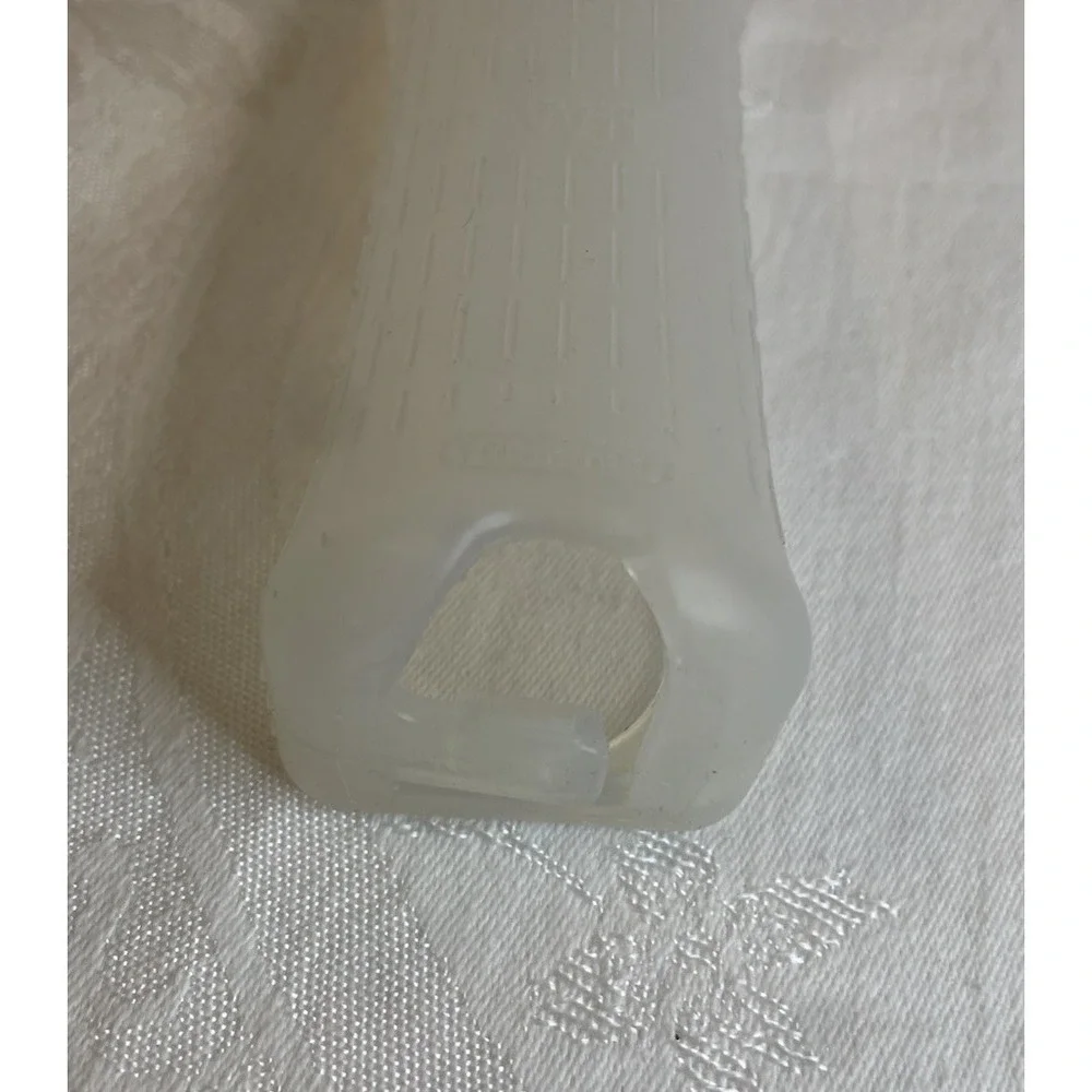 Nintendo Wii OEM‎ Silicone Wii-Mote Controller Sleeve Cover Clear